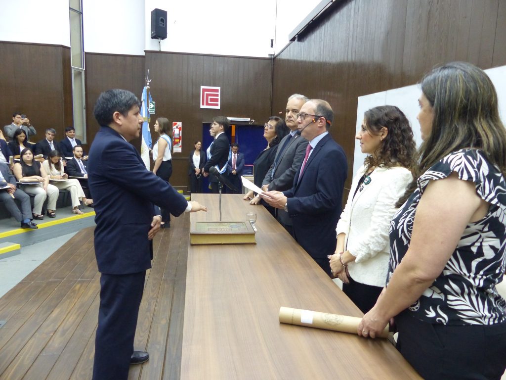 Orgullo académico: nuestra Facultad celebra a sus nuevos graduados de ...