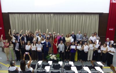 Nuestra Facultad cerró su año académico de posgrado con 38 nuevos graduados y una distinción a los directores de carreras