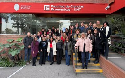 La comunidad universitaria se encontró en la Expo Posgrado UNT