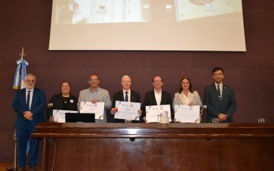 El decano Mg. Jorge Rospide participó del Encuentro Nacional de Profesionales Universitarios, Entidades Colegiadas y Universidades