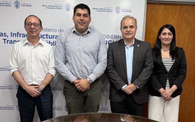 El decano y el vicedecano de nuestra Facultad se reunieron con el ministro de Obras, Infraestructura y Transporte Público de la Provincia